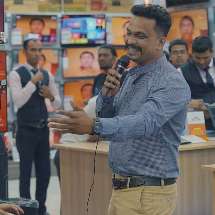 nirman chowdhury - kohinoor electronics ad